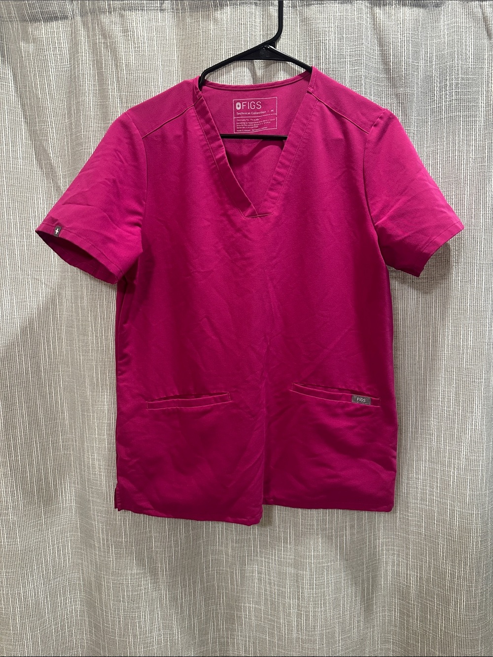 Figs Women's Hot Pink V-Neck Medical Scrub Top